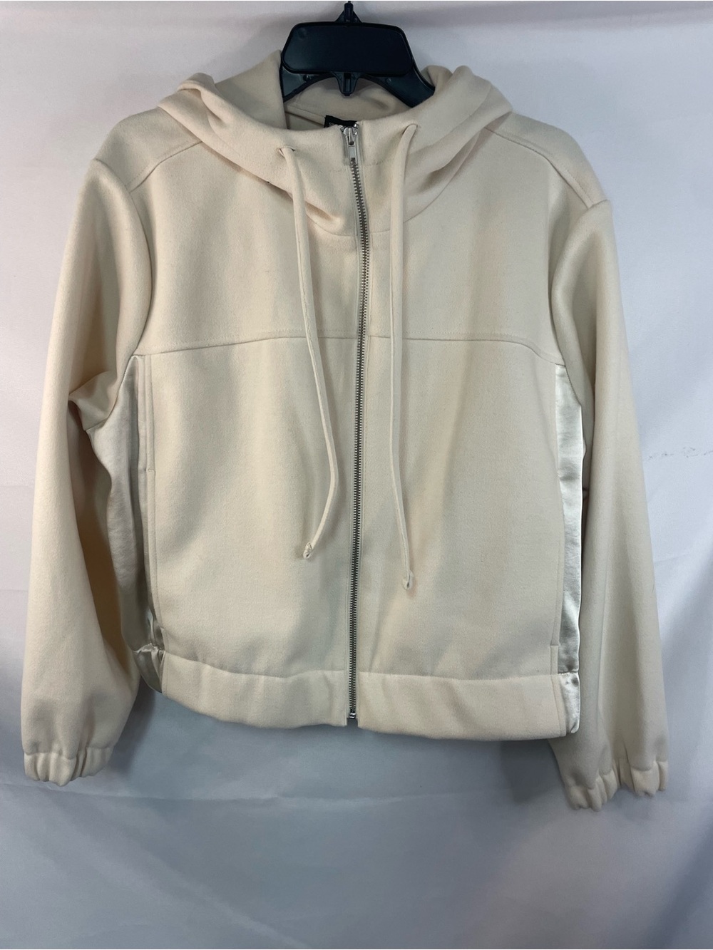 Cream Hooded Zip Jacket slightly cropped by Vera Wang.